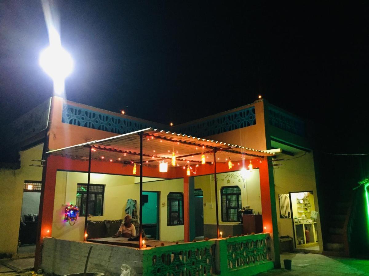 Village Homestay Агра Екстер'єр фото